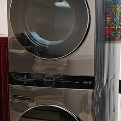 Lg front load Electric washer and dryer 
Lavadora Y Secadora