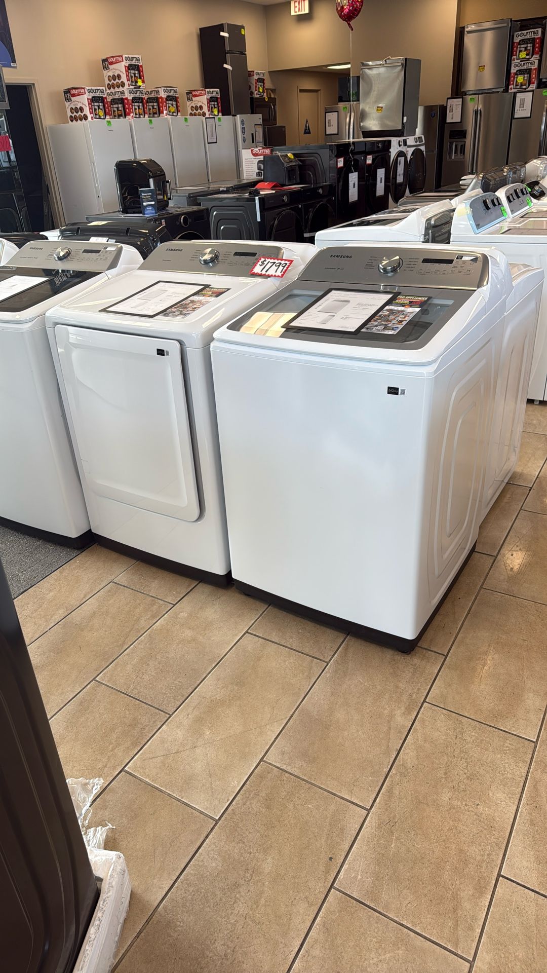 Samsung Washer / Dryer 1399$