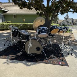 HUGE DW Design Drum Set With Hardware And Gong
