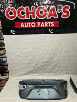Toyota corolla 2020 and 2021 and 2022 and 2023 and 2024 trunk deck lid decklid