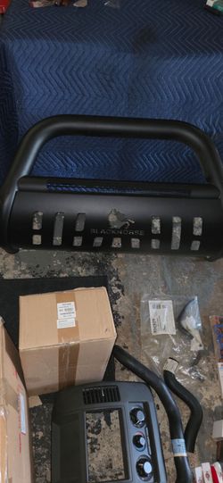 2012 Nissan pathfinder assorted parts