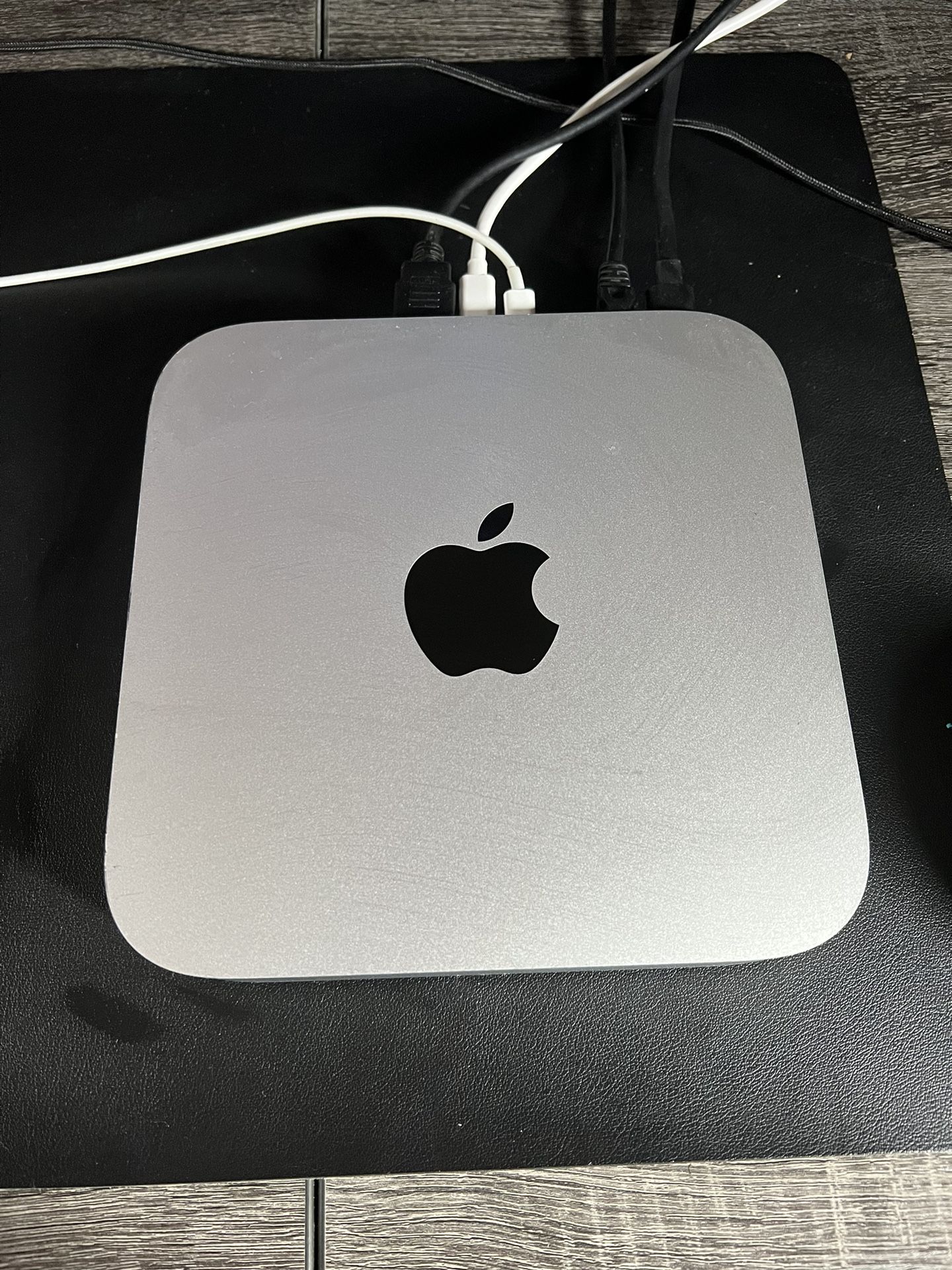 Mac mini M1