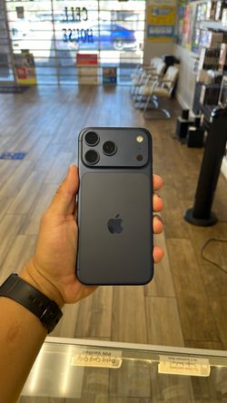 iPhone 17 Pro Max 1 TB UNLOCKED