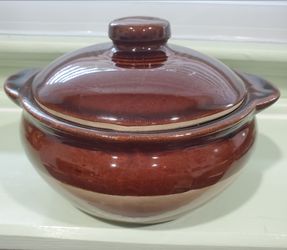 Vintage Monmouth Pottery Stoneware Shallow Casserole Dish with Lid - Brown Drip Glaze