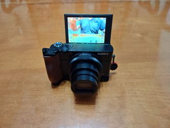 Sony Cybershot RX100 MKVII
