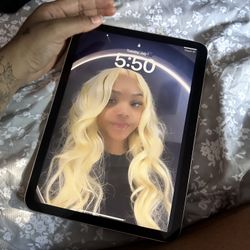 silver ipad 10th gen