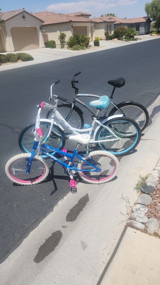 Three Cruiser Bike Deal