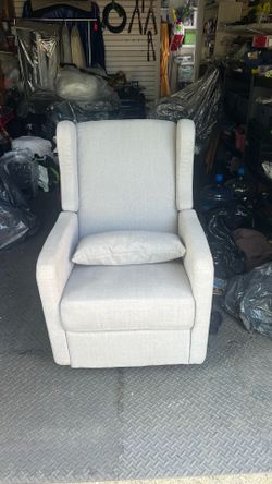 Rocking chair cleaner