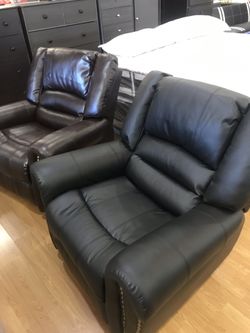 Awesome recliner chair couch rocker available in black and brown