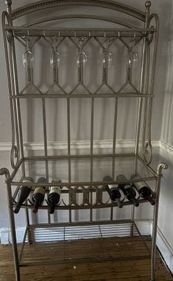 Bar Stand