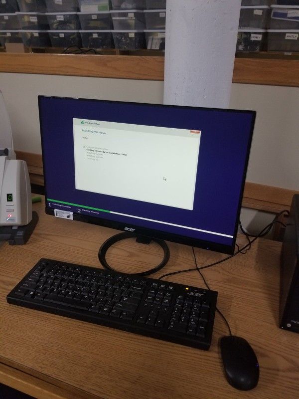 ACER 24 INCH R240HY SIMLESS MONITOR (T1042) for Sale in