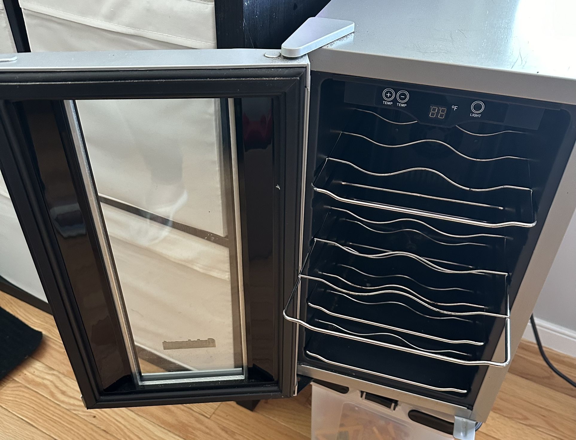 Wine Refrigerator 