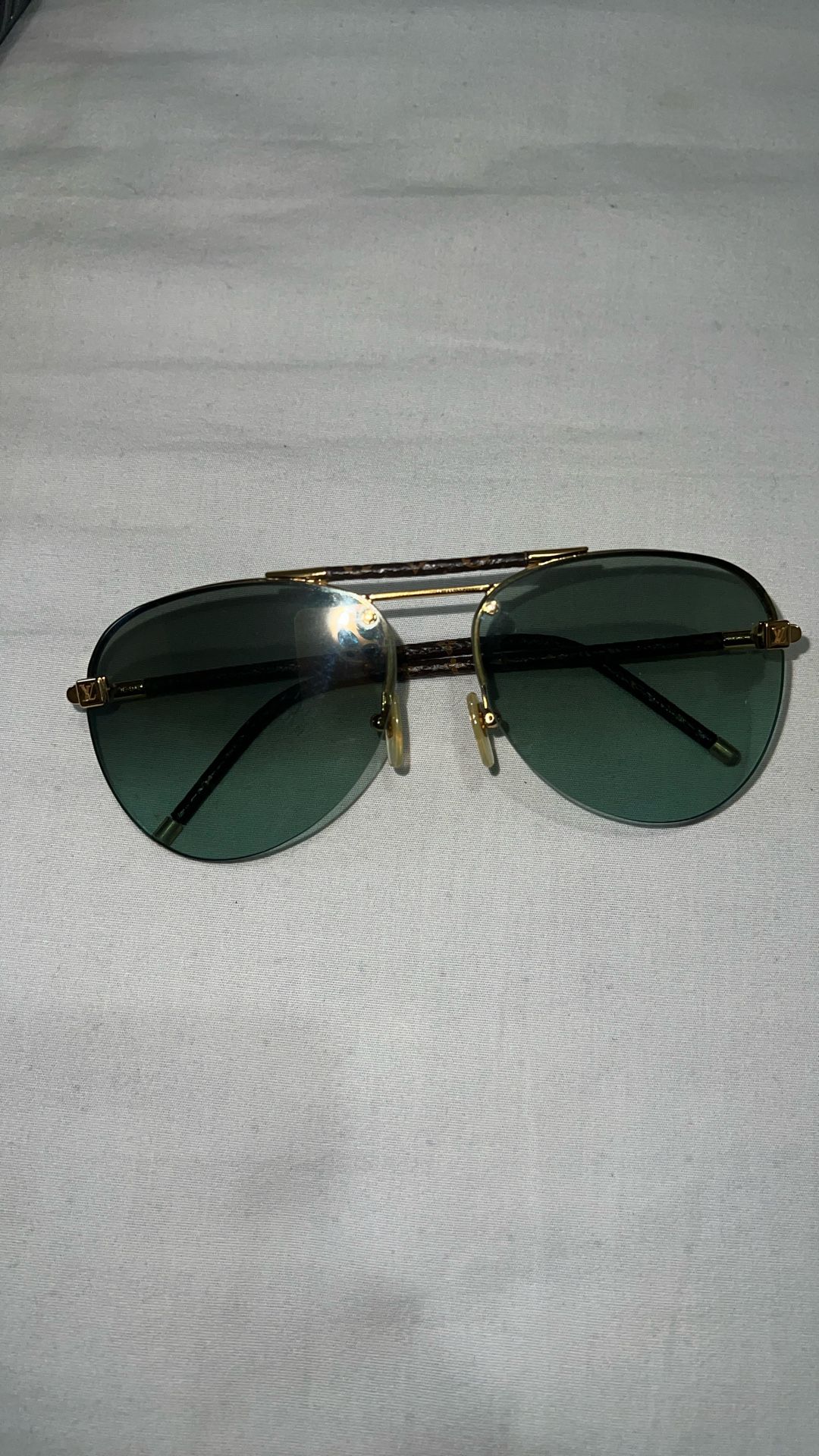 Louis Vuitton Monogram Clockwise Sunglasses