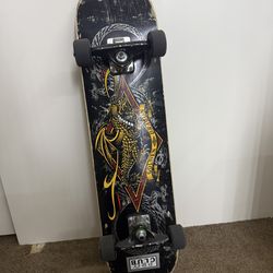 Golden Dragon Skateboard (size 7.5)