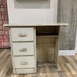 Antique Distressed White Desk with Drawers - A Shabby Chic Accent!