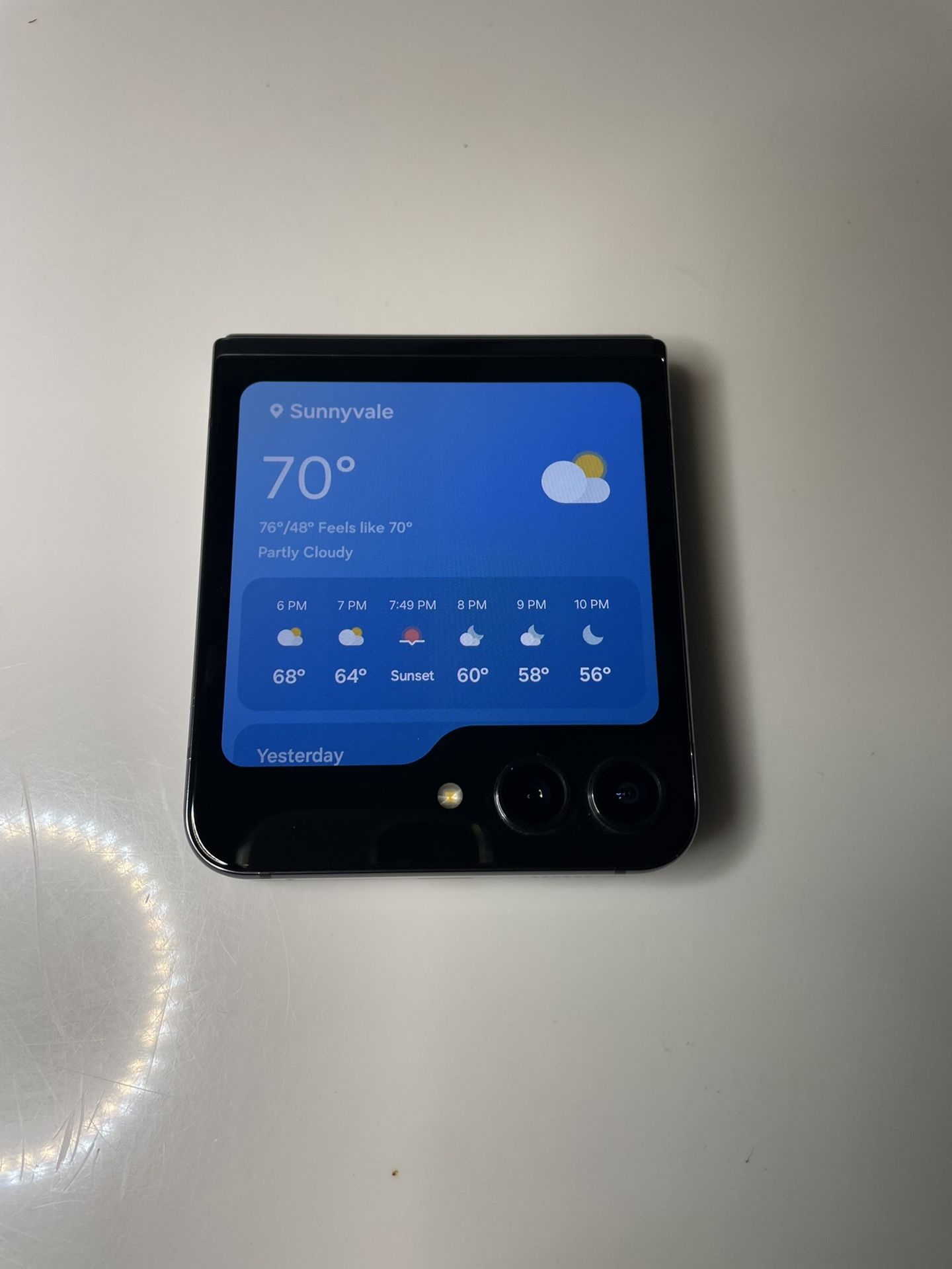 Samsung Galaxy Z Flip 5