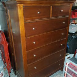 Thomasville Chester Drawers 