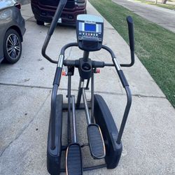  Nordic Track Elliptical