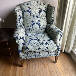 2 Accent Chairs 
