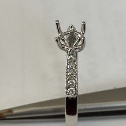 Diamond Ring Mounting 