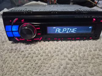 Alpine CDE-121 Single Din Car Stereo