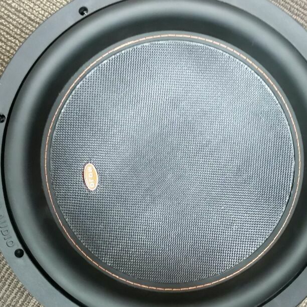 15" memphis mojo d4