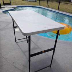 4ft Portable Folding Table 