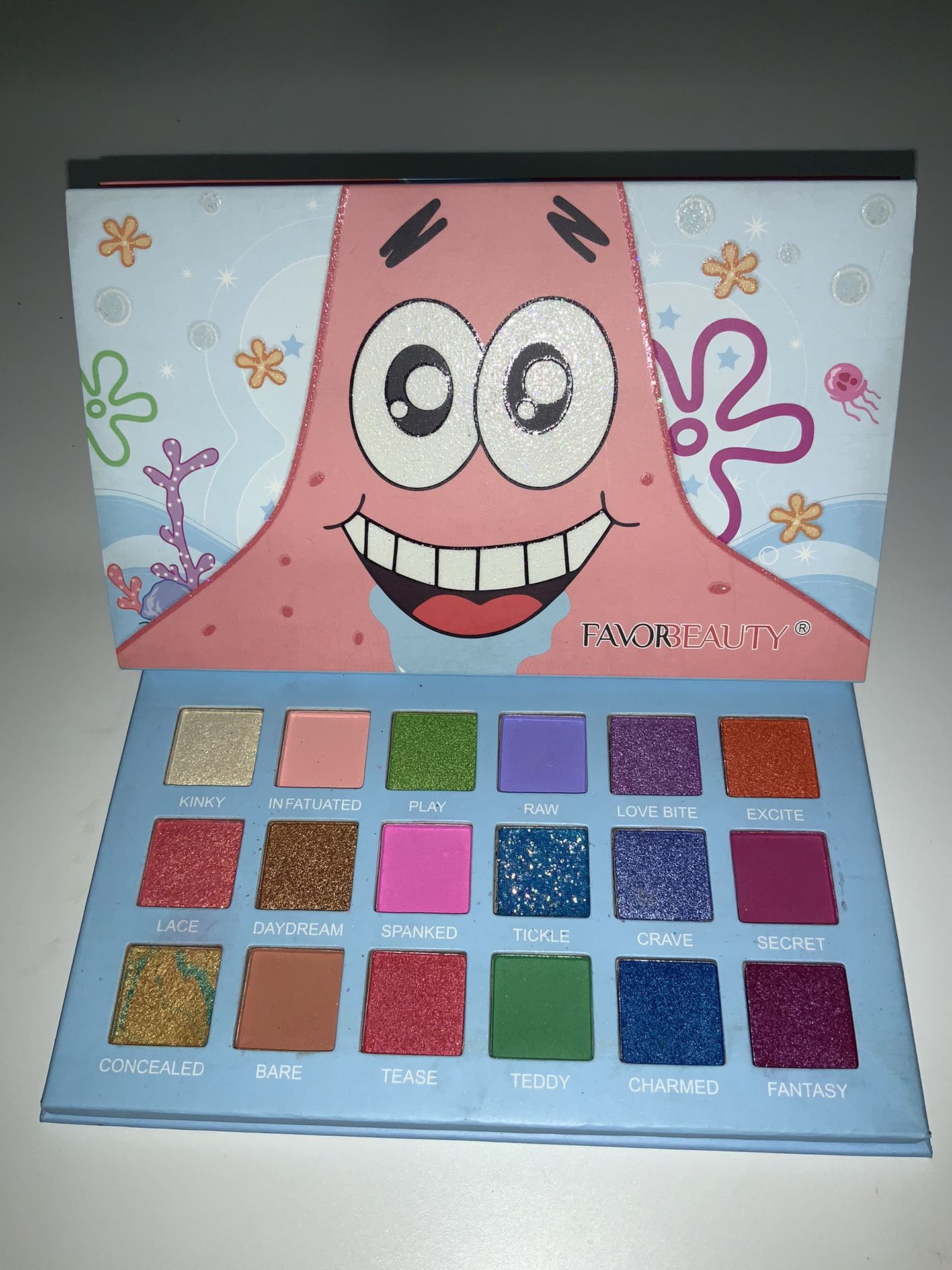 Favor Beauty Patrick Palette 