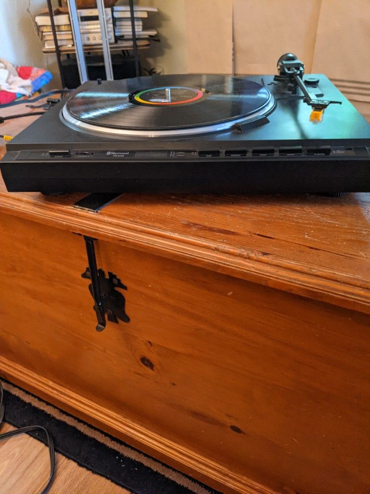 Sherwood Turntable