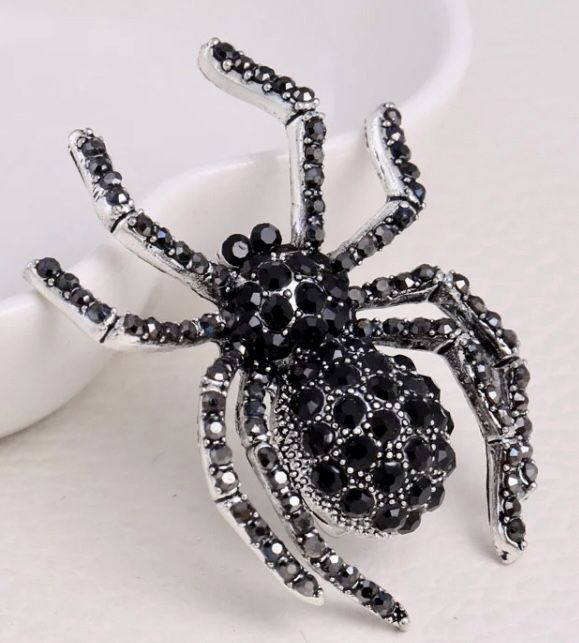 HALLOWEEN black silver crystal SPIDER PIN BROOCH