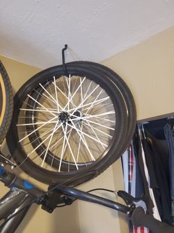 24 Inch wheels tires