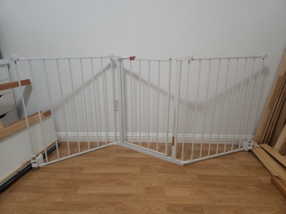 Extra Wide Baby Gate 