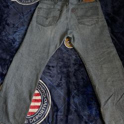 40x30 LEVI 501’s