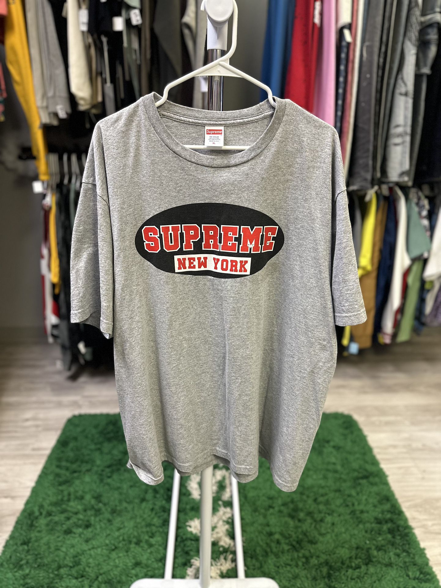 Supreme T-Shirt Grey Red 