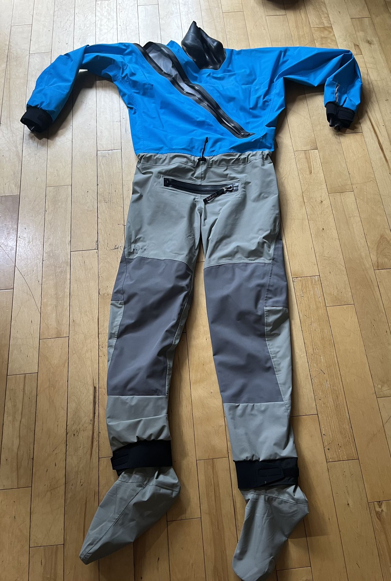 Kokatat SWIFT ENTRY DRY SUIT (HYDRUS 3.0) WITH RELIEF ZIPPER AND SOCKS