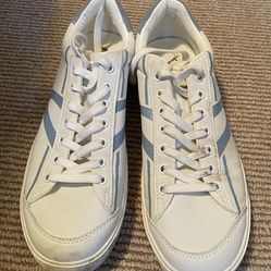 Tretorn white cushioned sneaker
