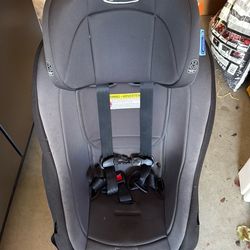 Graco booster car seat