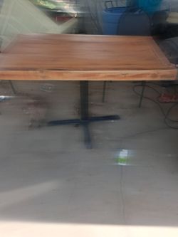 Restaurant bar table