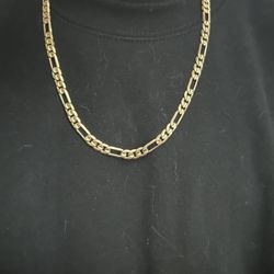 18k Figaro Gold Chian