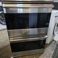 VIKING 30 INCHES DOUBLE OVEN STAINLESS STEEL LIKE NEW NO SCRATCH NO DENT 