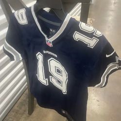 Kids. 10-12 Dallas. Cowboy Jersey 
