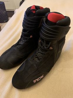 Motorcycle boots