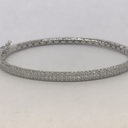 925 Sterling Silver  C.Z   Bangle Bracelet 