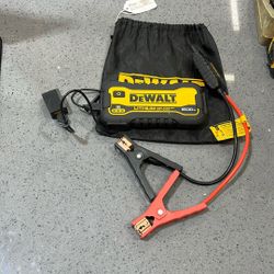 Dewalt Battery Booster 