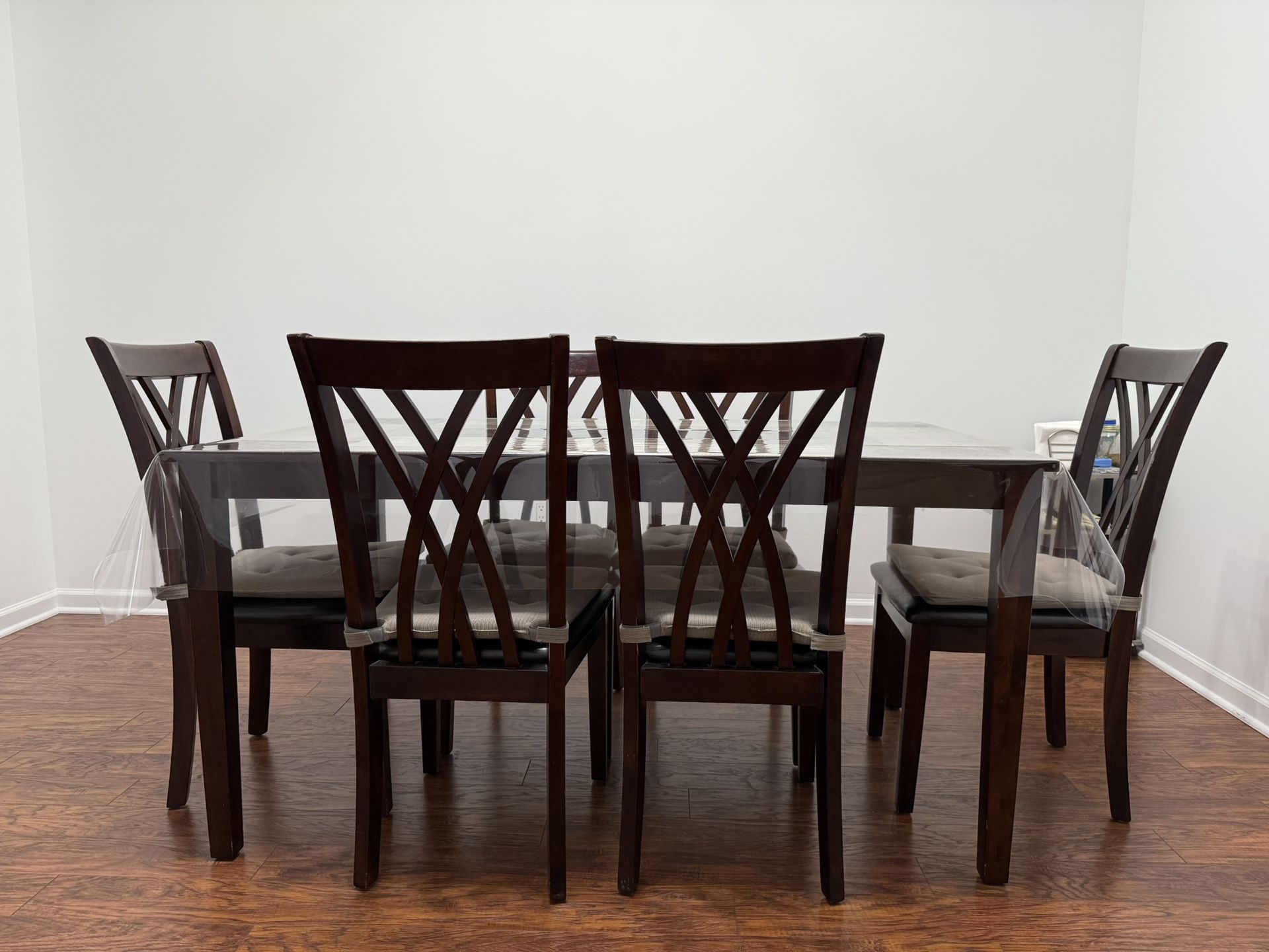Dining Table With 6 Chair