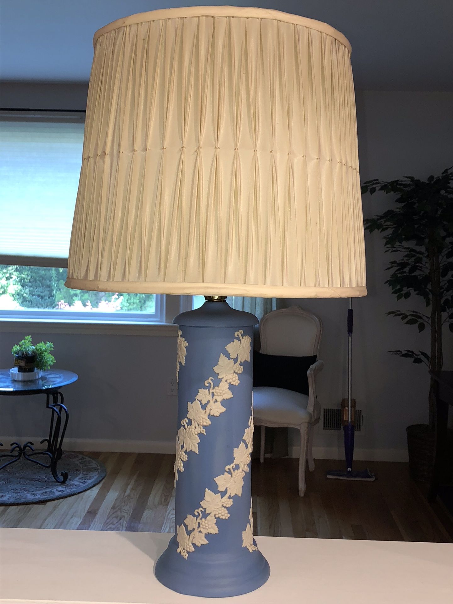 Vintage Blue Jasper Wedgewood lamp with original shade. Needs new plug.