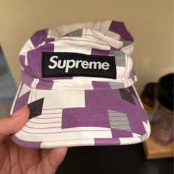 Supreme Camo Glitch Hat