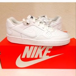 Nike Multiple Sizes Read Entire Description