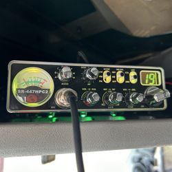 CB radio Baby Striker 447
