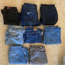 Women’s jeans, pants and capris